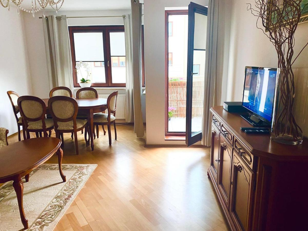Wakacyjny Apartament Blisko Plazy. Gdansk Exterior photo